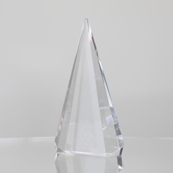 Infiniti Clear Crystal Triangle 180mm